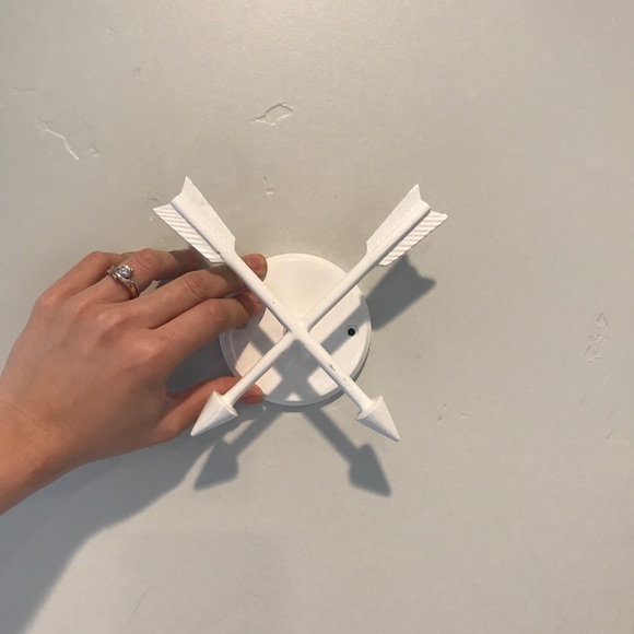 🛑SOLD! Set of 3 White Arrow Wall Books 🛑 - Picture 5 of 5